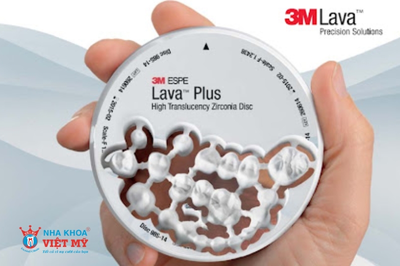 Răng sứ Lava Plus 3M ESPE